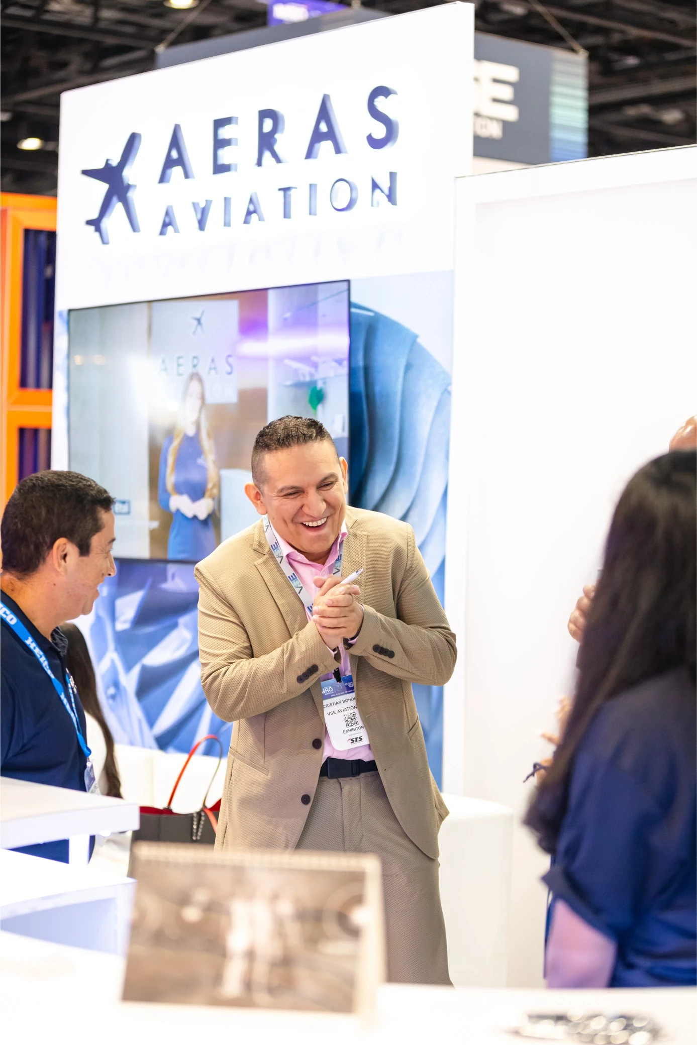 Aeras Aviation networking on the show floor